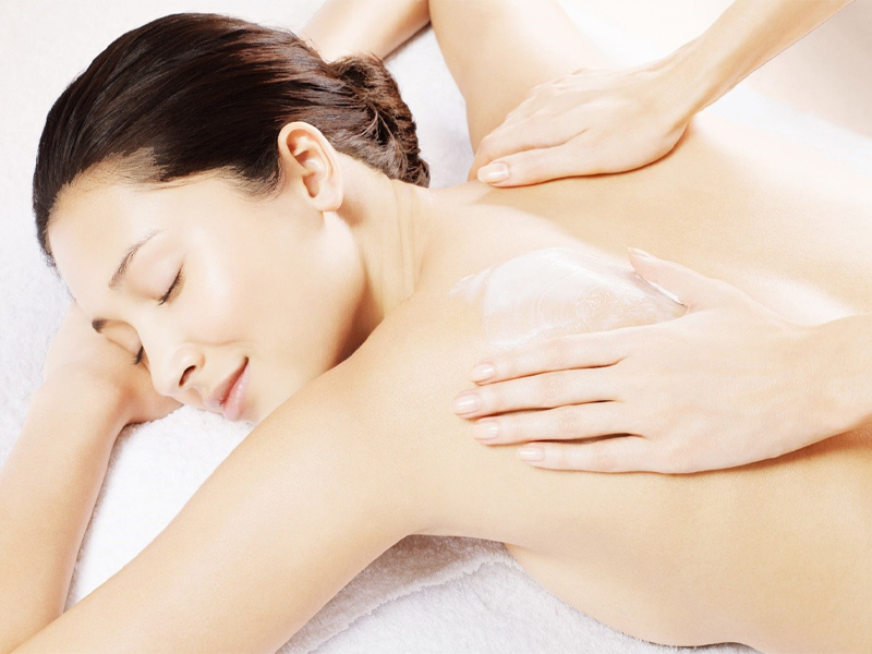 nghe-thuat-cham-soc-da-toan-than-khong-phai-phu-nu-nao-cung-biet